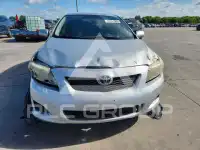 2010 Toyota COROLLA фото