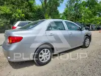 2010 Toyota COROLLA фото