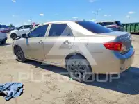 2010 Toyota COROLLA фото