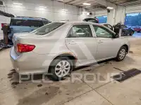 2010 Toyota COROLLA фото