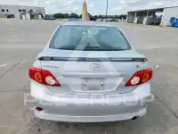 2010 Toyota COROLLA фото