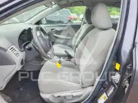 2010 Toyota COROLLA фото