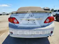 2010 Toyota COROLLA фото