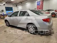 2010 Toyota COROLLA фото