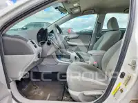 2010 Toyota COROLLA фото