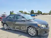 2010 Toyota COROLLA фото