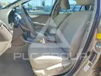 2010 Toyota COROLLA фото