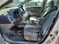 2010 Toyota COROLLA фото
