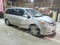 2010 Toyota SIENNA фото