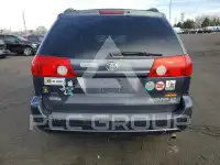 2010 Toyota SIENNA фото