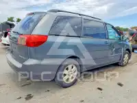 2010 Toyota SIENNA photo