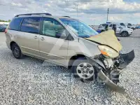 2010 Toyota SIENNA фото