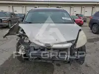 2010 Toyota SIENNA фото