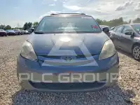 2010 Toyota SIENNA фото
