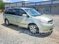 2010 Toyota SIENNA фото