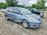 2010 Toyota SIENNA фото