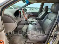 2010 Toyota SIENNA фото
