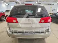2010 Toyota SIENNA фото