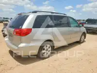 2010 Toyota SIENNA фото