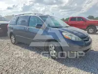 2010 Toyota SIENNA фото
