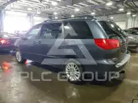 2010 Toyota SIENNA photo
