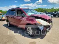 2010 Toyota SIENNA фото