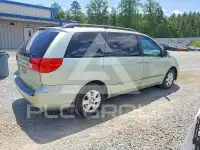 2010 Toyota SIENNA фото