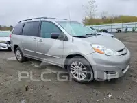 2010 Toyota SIENNA фото