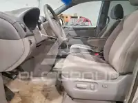 2010 Toyota SIENNA photo