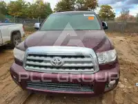 2010 Toyota SEQUOIA фото