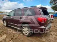 2010 Toyota SEQUOIA фото