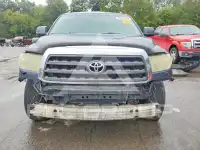 2010 Toyota SEQUOIA фото