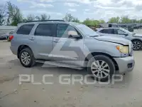 2010 Toyota SEQUOIA фото