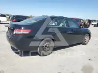 2010 Toyota CAMRY фото