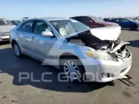 2010 Toyota CAMRY фото