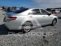 2010 Toyota CAMRY фото