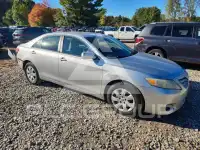 2010 Toyota CAMRY фото