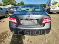 2010 Toyota CAMRY фото