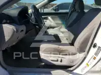 2010 Toyota CAMRY фото