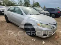 2010 Toyota CAMRY photo
