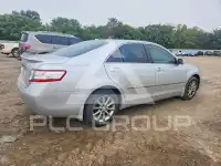 2010 Toyota CAMRY фото
