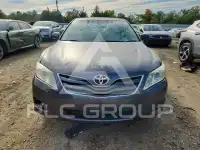 2010 Toyota CAMRY photo