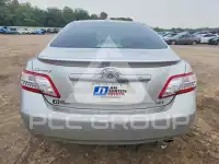 2010 Toyota CAMRY фото
