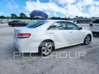 2010 Toyota CAMRY фото