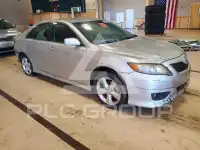 2010 Toyota CAMRY фото