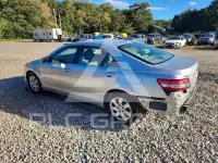 2010 Toyota CAMRY фото