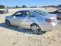 2010 Toyota CAMRY фото