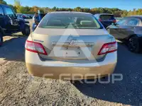 2010 Toyota CAMRY фото