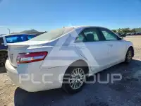 2010 Toyota CAMRY фото
