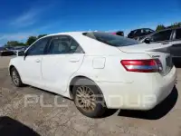 2010 Toyota CAMRY фото